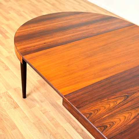 Danish round dining table by Kai Kristiansen for Feldballes Furniture Factory