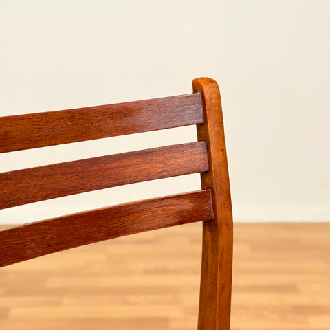 Danish set of 4 dining chairs in teak & beech