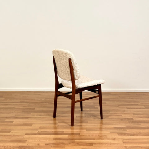 Danish set of 6 dining chairs in teak