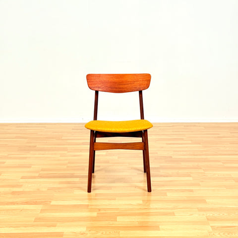 Danish set of 6 dining chairs in teak by Schiønning & Elgaard