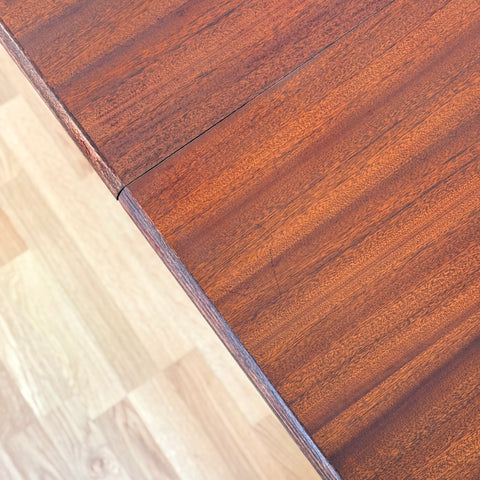 Danish oval dining table in mahogany