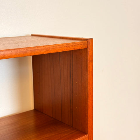 Bookshelf in teak by B. Fridhagen for Bodafors, 1960s-70s, Sweden