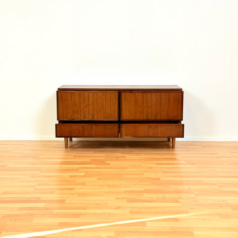Danish sideboard in Santos rosewood by Omann Jun A/S, model 'nr.2'