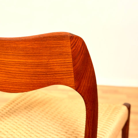 Danish set of 4 dining chairs 'model 71' by Niels O. Moller
