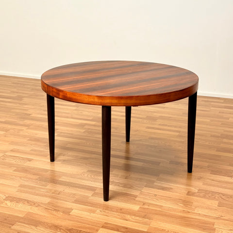 Danish round dining table by Kai Kristiansen for Feldballes Furniture Factory