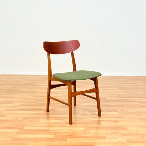 Danish set of 6 dining chairs in teak and beech