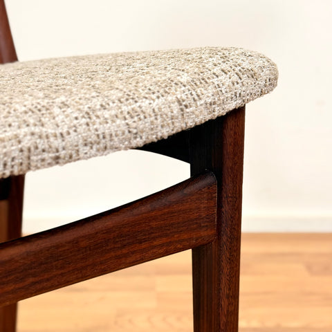 Set of 8 dining chairs in teak, 1950s-60s, Denmark