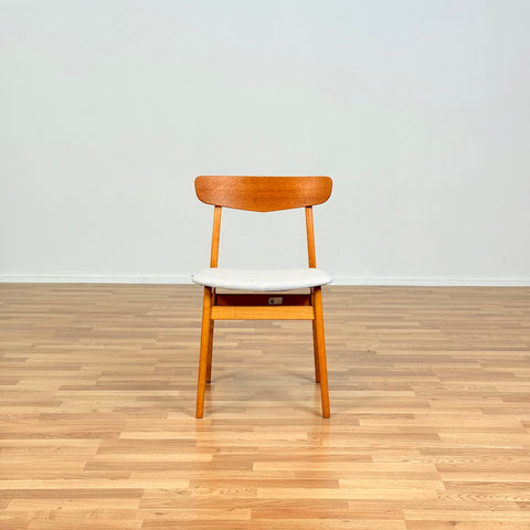 Danish set of 6 dining chairs in oak & beech by Findahl