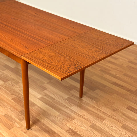 Danish rectangular dining table in teak