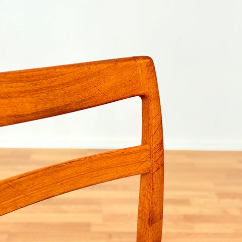 Swedish set of 4 dining chairs "Garmi" by Nilson Jonsson for Troeds