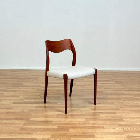 Danish set of 6 dining chairs 'model 71' by Niels O. Moller