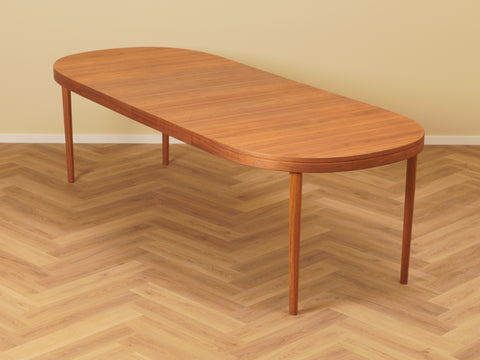 Swedish oval dining table in teak by Skaraborgs Mobelindustri in Tibro