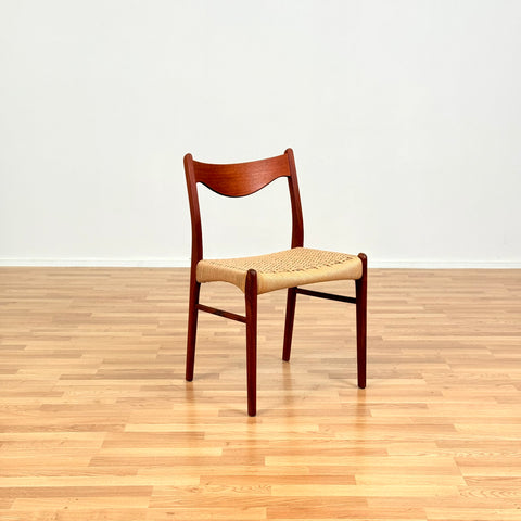 Single dining chair in teak by Arne Wahl Iversen for Glyngøre Stolefabrik, model 'GS60'