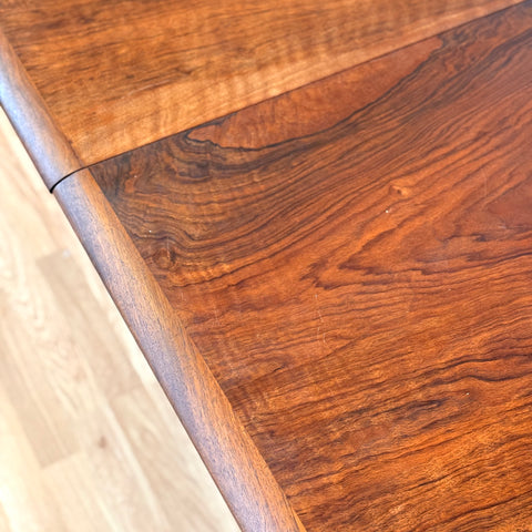 Danish round dining table in walnut