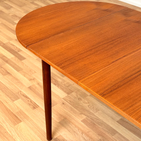 Dining table in teak "Arne Vodder style", 1950s-60s, Denmark