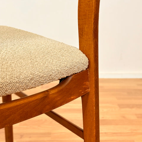 Danish set of 6 dining chairs "model 219" in teak & beech by Farstrup