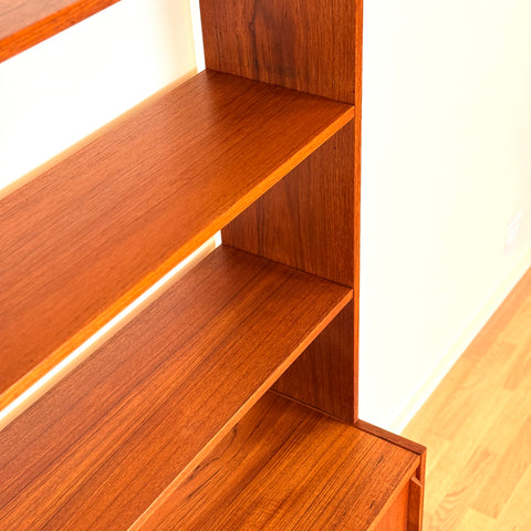 Swedish bookshelf in teak & oak