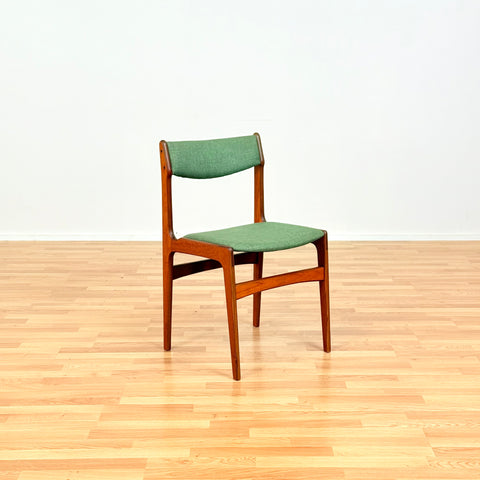 Danish set of 4 dining chairs in teak by Eric Buch