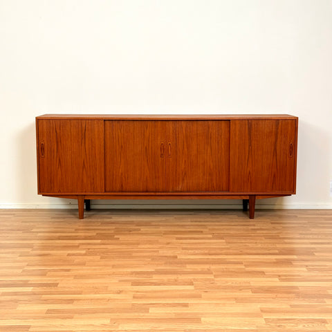 Danish sideboard in teak