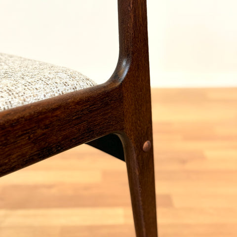 Danish set of 6 dining chairs in oak by Uldum Mobelfabrik