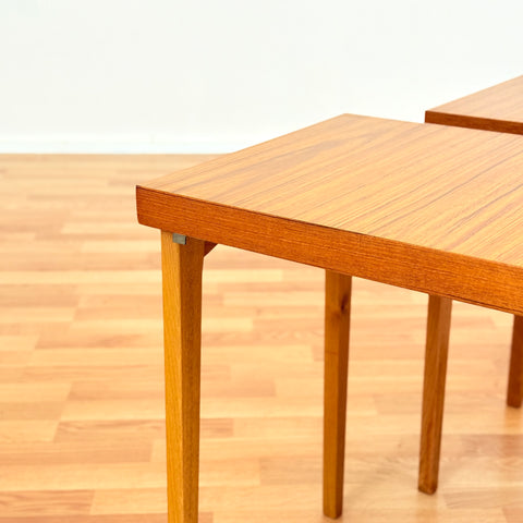 Danish coffee table with 2 folding tables in teak
