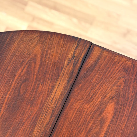 Danish dining table in Santos rosewood in the style of Arne Vodder