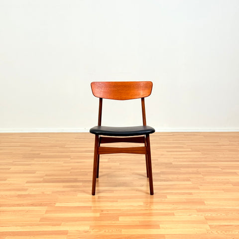 Danish set of 8 dining chairs in teak & walnut by Schiønning & Elgaard