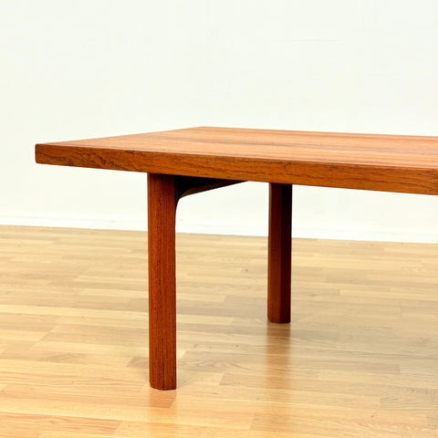 Danish coffee table in solid teak by Illum Wikkelsø for Mikael Laursen A/S
