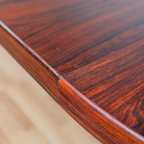 Danish round dining table by Kai Kristiansen for Feldballes Furniture Factory
