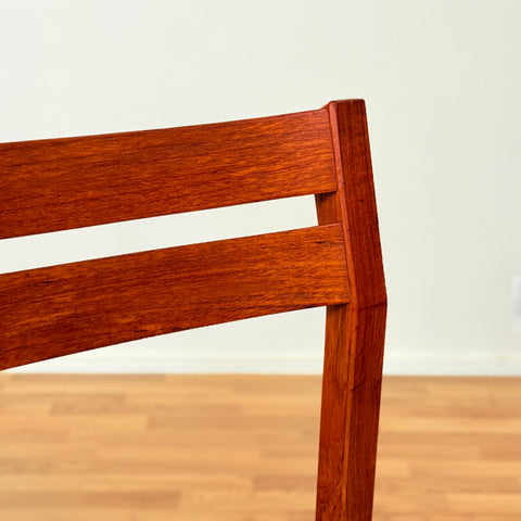 Danish set of 8 dining chairs in teak by N.O. Møller, model 404