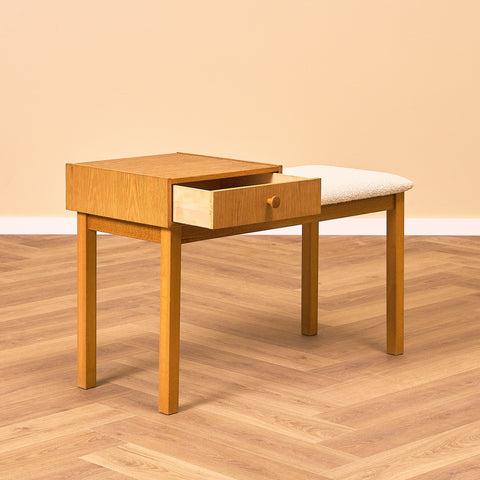 Swedish hall bench in oak