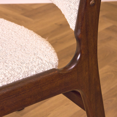 Danish dining chairs in mahogany by Erik Buch, model 98