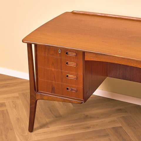 Danish writing desk in teak by Svend Åge Madsen for H.P. Hansen