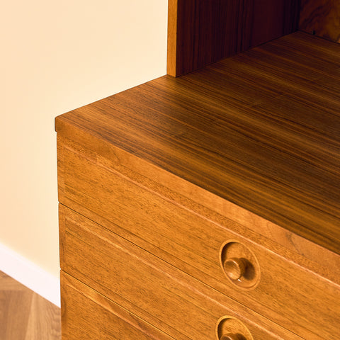 Swedish bookshelf in walnut by Bertil Fridhagen for Bodafors