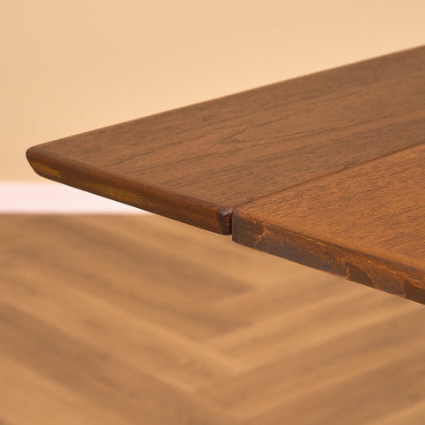 Extendable danish coffee table in teak by Kai Kristiansen for Vildbjerg Møbelfabrik