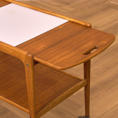 Swedish serving trolley "Thea" by Yngve Ekström, Köllemo