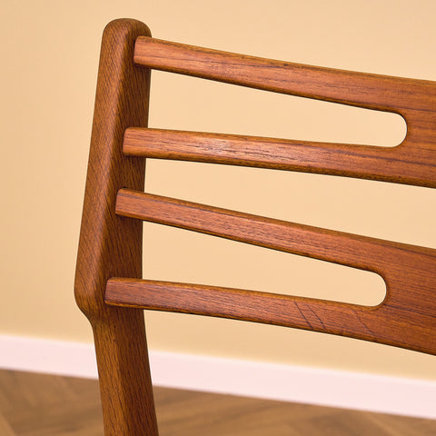 Danish dining chairs in teak and oak by Johannes Andersen for UIdum Møbelfabrik