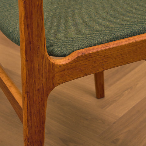 Danish set of 6 dining chairs by Erik Buch for Nova Stolefabrik