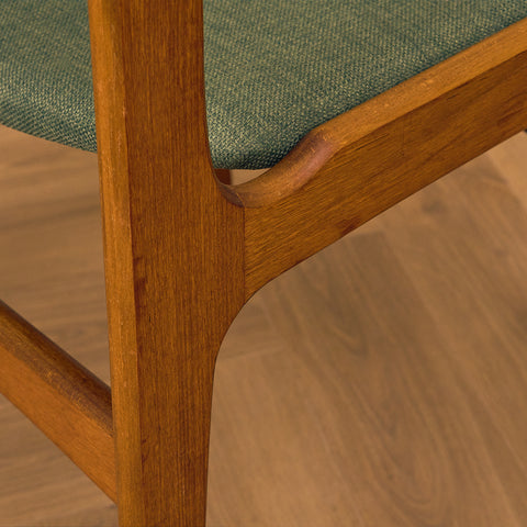 Danish set of 6 dining chairs by Erik Buch for Nova Stolefabrik