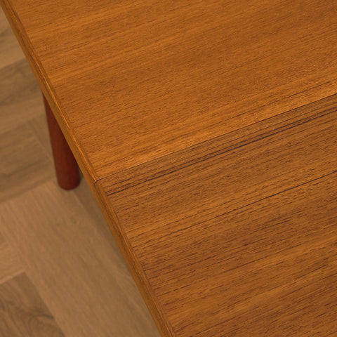 Swedish oval dining table in teak by Troeds, Bjärnum