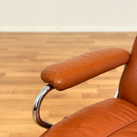 Norwegian armchair in leather and chrome by Ekorners, Stressless