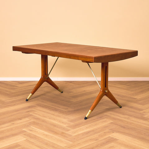 Swedish dining table in mahogany by David Rosén for Nordiska Kompaniet, model 'Napoli'