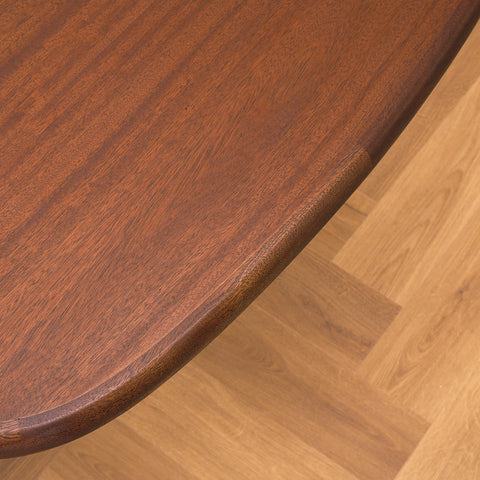 Danish oval dining table in mahogany by Skovby Møbelfabrik