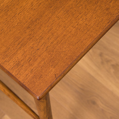 Mid-century side table in teak and oak
