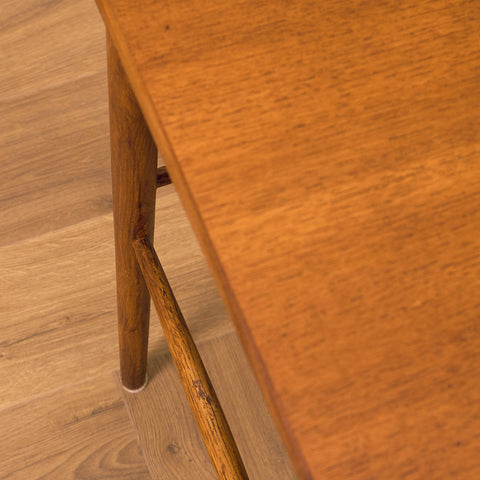Mid-century side table in teak and oak