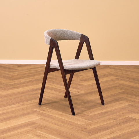 Danish set of 4 dining chairs in walnut by Sax Møbler