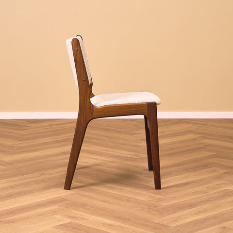 Danish dining chairs in walnut by Erik Buch, model 89