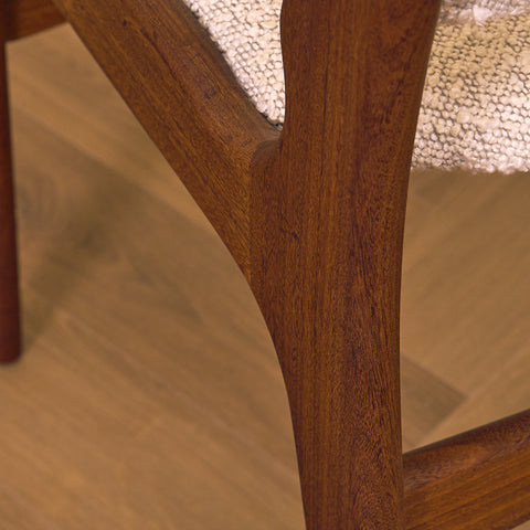 Danish dining chairs in walnut by Erik Buch, model 89