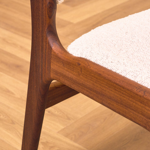Danish dining chairs in walnut by Erik Buch for Anderstrup Møbelfabrik, model 89