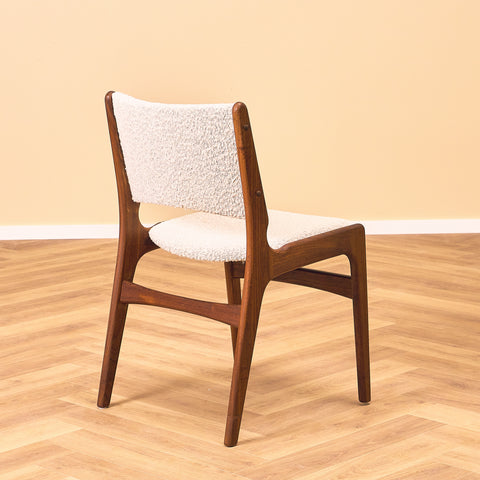 Danish dining chairs in walnut by Erik Buch for Anderstrup Møbelfabrik, model 89